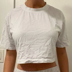 ZARA WHITE CROP TOP
